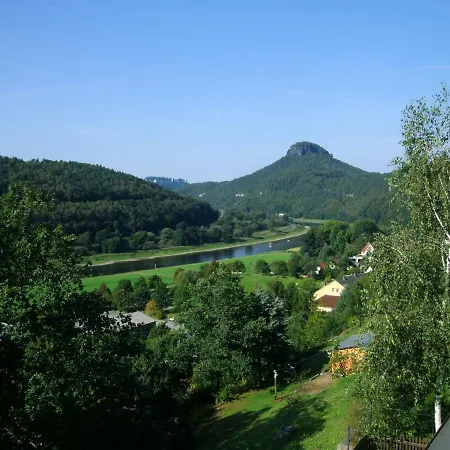 Doppelzimmer Liliensteinblick 1.og *