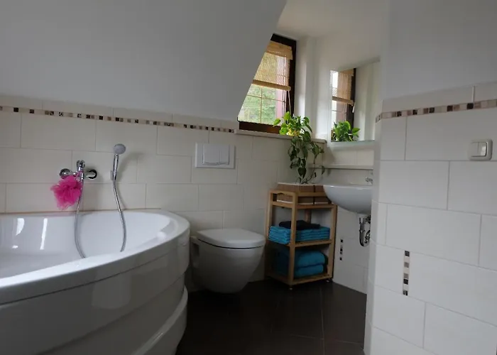 아파트 Doppelzimmer Liliensteinblick 1.og 바트샨다우
